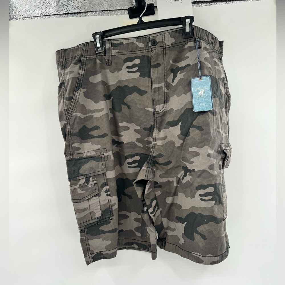 Beverly Hills polo club camouflage shorts pants your favorite short size 44W
